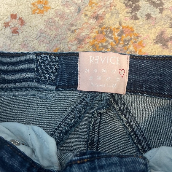 Revice Star Jeans - Picture 4 of 4